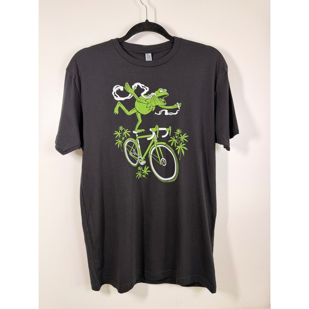 Twin Six T-Shirt Mens Medium Black NWT Frog Bicycle Cannabis Graphic Tee